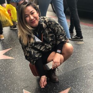 Meet your Posher, Lyda